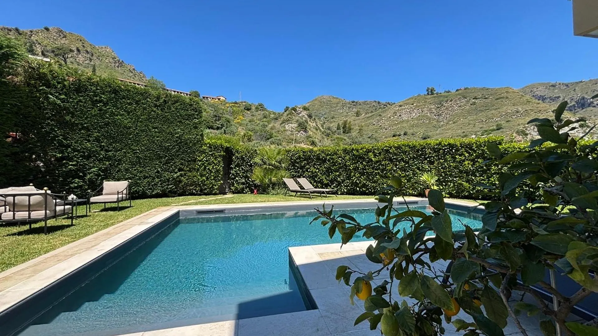 Villa Almond contacts